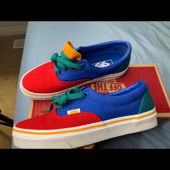 LOW CUT VANS - Picture 3 of 5